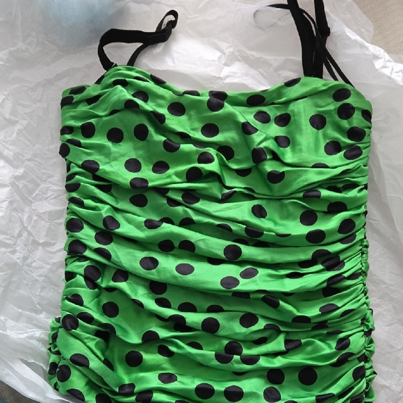 D&G Tops - D&G Vibrant Green and Black Polka Dot Top